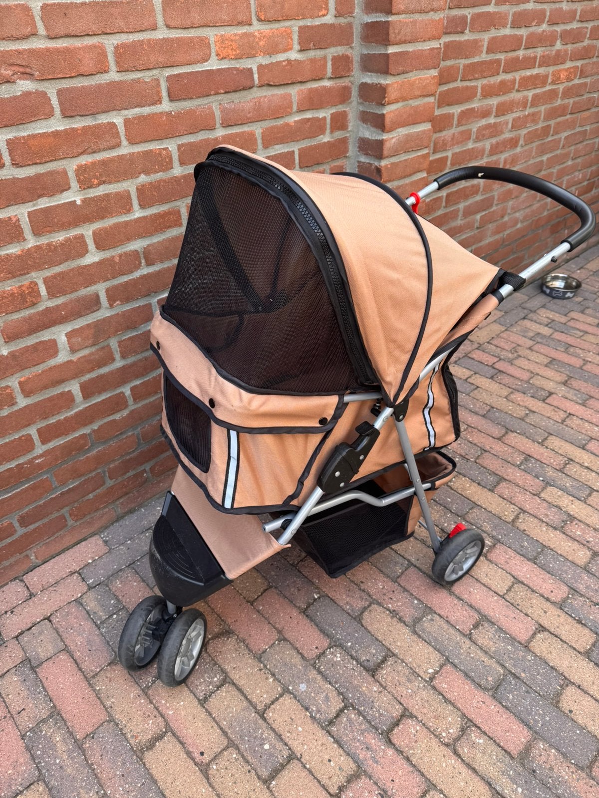 Hondenbuggy, Dieren en Toebehoren, Ophalen, Zo goed als nieuw