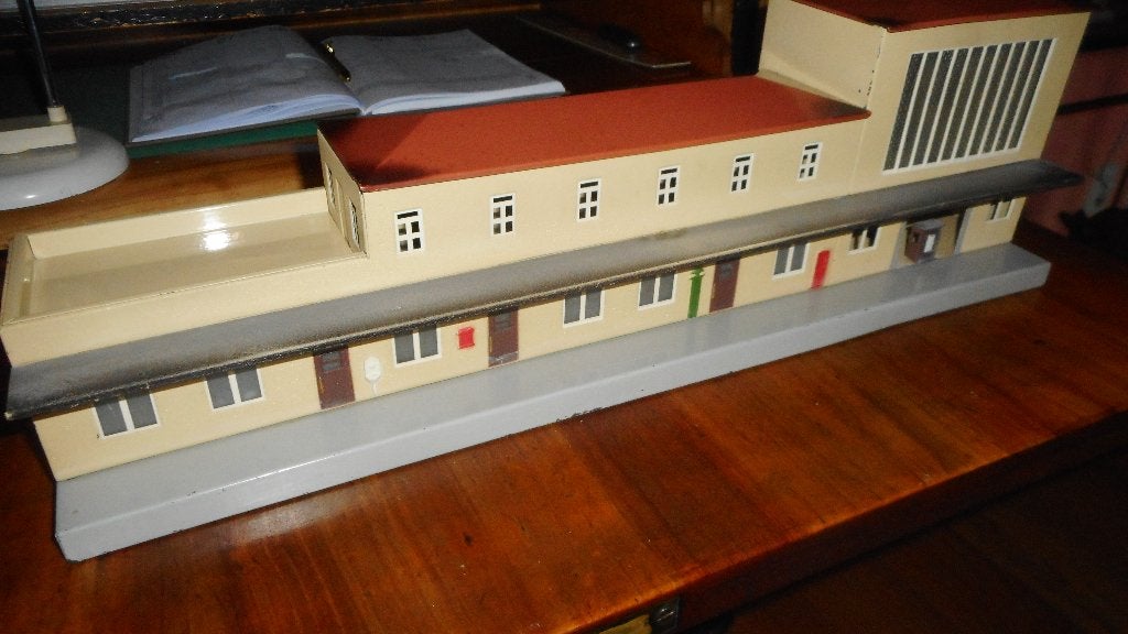 MARKLIN 419 800 Metaal Stads-STATION >52< cm uit 1952, Wisselstroom, Brug, Tunnel of Gebouw, Ophalen of Verzenden, Zo goed als nieuw