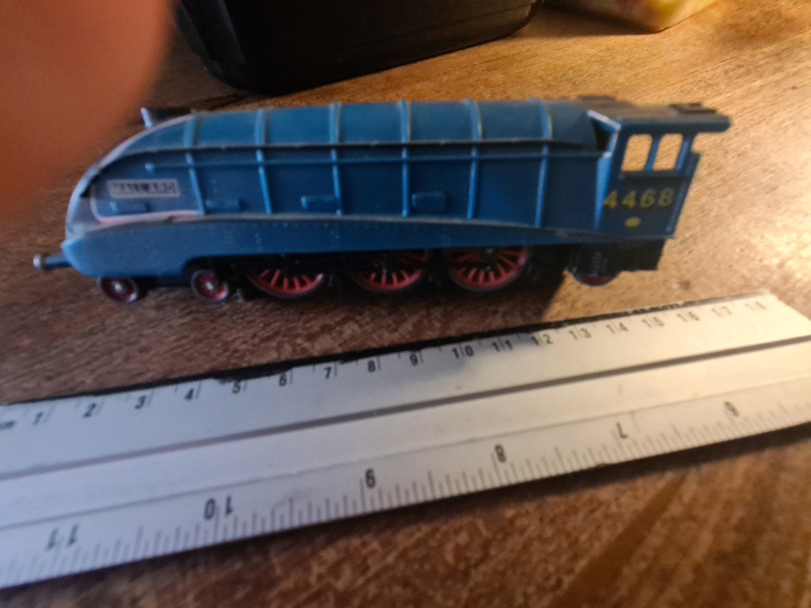 12 cm lange stoomtrein MALLARD 4468 demonstratie, Hobby en Vrije tijd, Modeltreinen | Overige schalen, Ophalen of Verzenden, Gelijkstroom of Wisselstroom