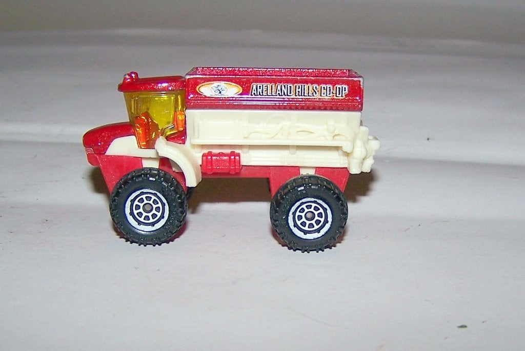 Matchbox/Mattel MB853 Sowing Machine. 2012. Izgs. Zeldzaam., Ophalen of Verzenden, Nieuw, Bus of Vrachtwagen