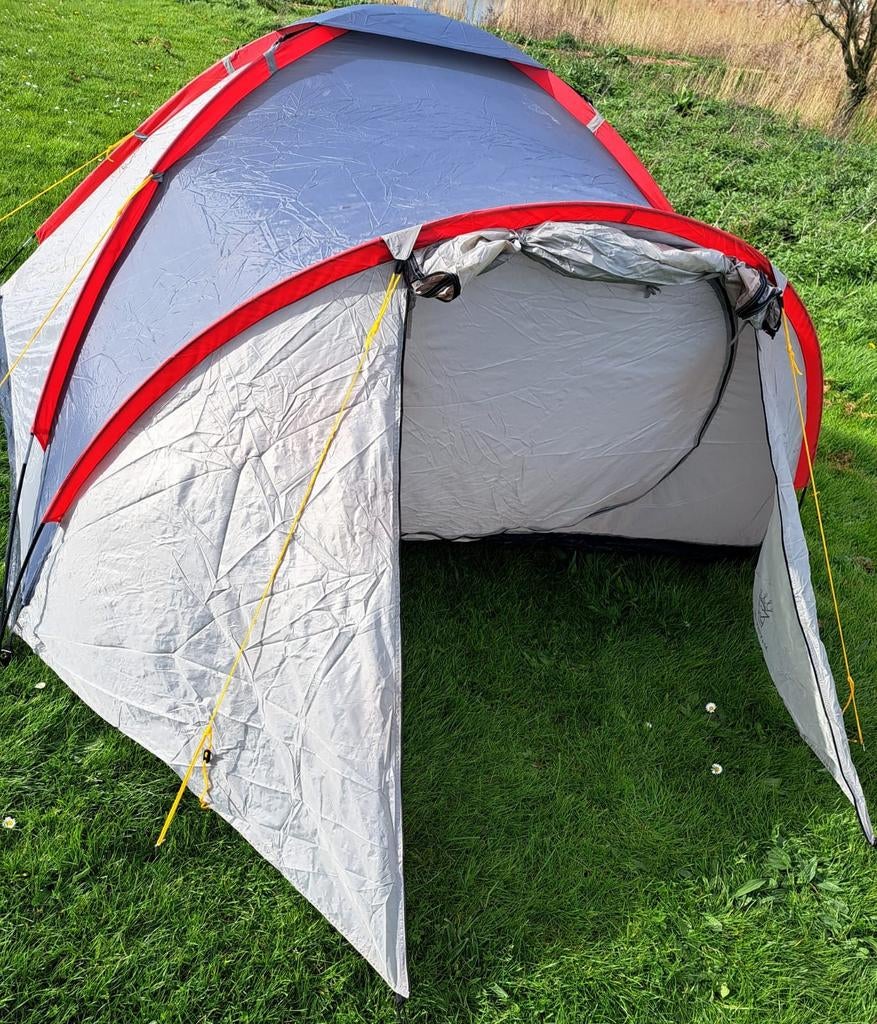 Tent voor 3 personen Koppeling
Merk WEHNCKE MANITOU III, Ophalen of Verzenden, Tot en met 4