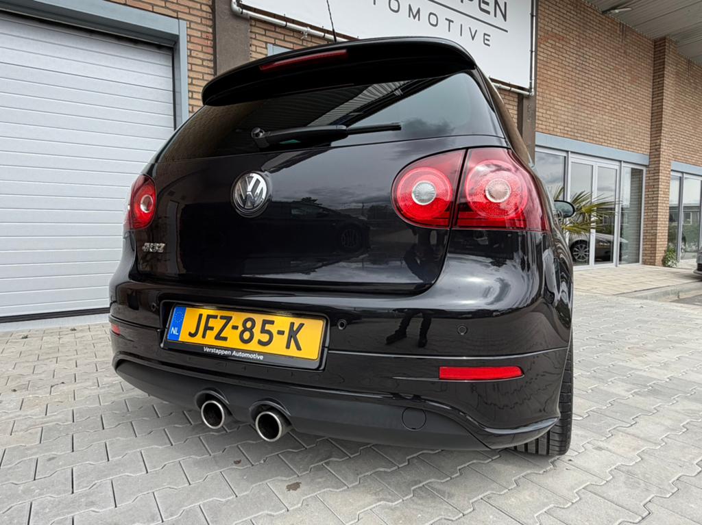 Volkswagen Golf R32 3.2 4-Motion DSG Nieuwstaat, Auto's, Volkswagen, Zwart, 3189 cc, Automatische klimaatregeling, Zwart