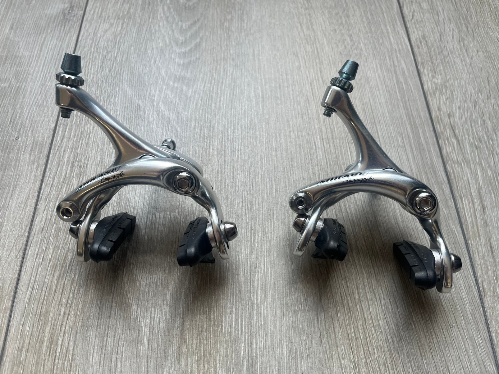 Campagnolo Mirage remhoeven set zilver nieuw, Remmen, Nieuw, Ophalen of Verzenden, Aluminium