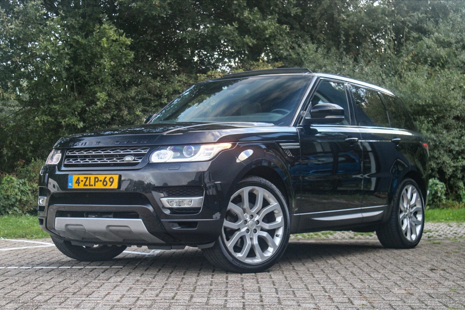Land Rover Range Rover Sport 3.0 Tdv6 2014 Zwart PANO, Auto's, 2993 cc, 255 €/maand, Zwart, Bedrijf