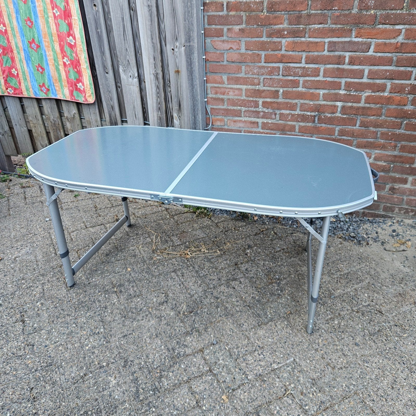 Opvouwbare campingtafel, Ophalen, Gebruikt, Campingtafel