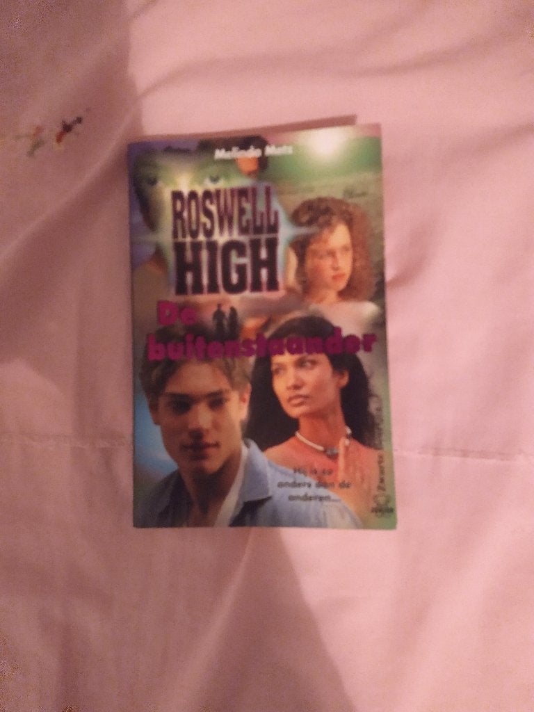 Roswell High, de buitenstaander, Boeken, Ophalen of Verzenden, Gelezen, Melinda Metz, Fictie
