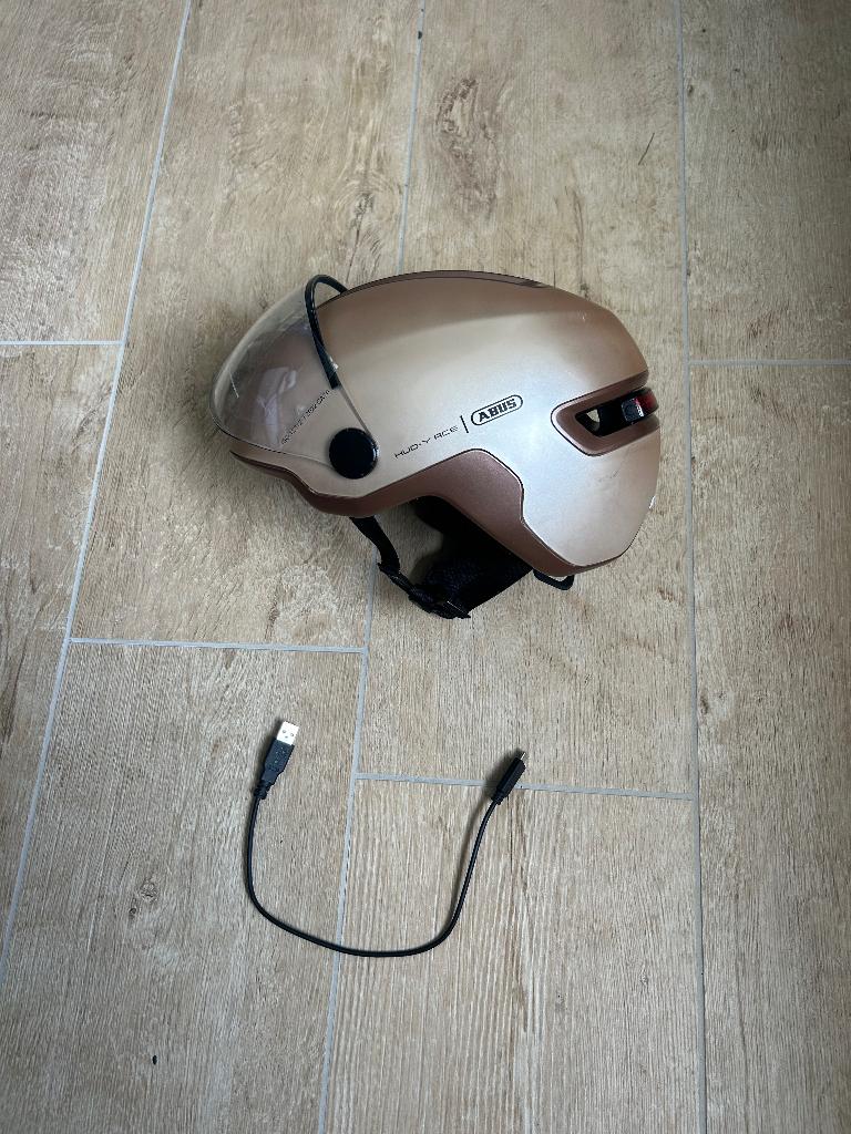 Abus Hud-Y (fiets)helm met vizier en achterlicht, M, Ophalen of Verzenden, Zo goed als nieuw, Abus