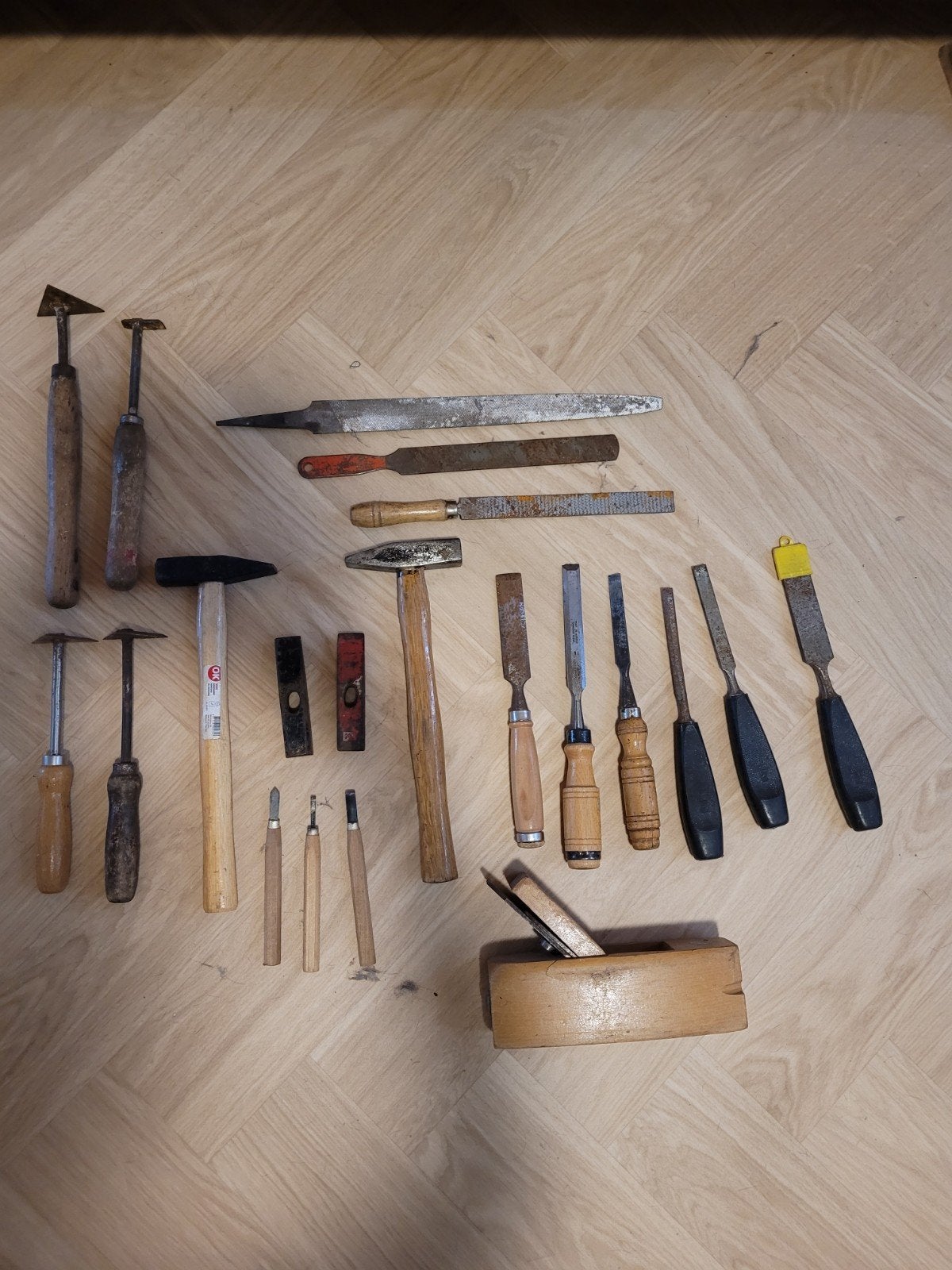 Diverse handgereedschappen - hamers, beitels, raspen, Ophalen of Verzenden, Gebruikt, Beitel, Overige merken
