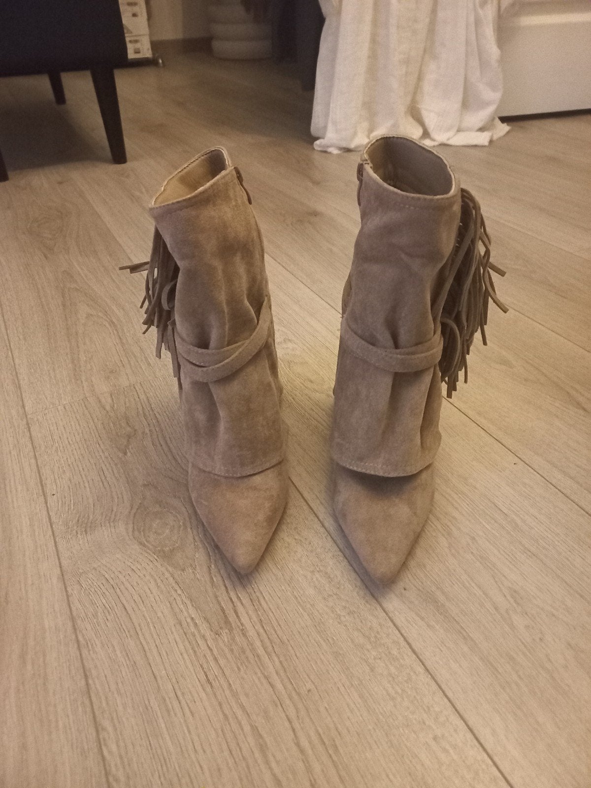shoeby laarsjes, Ophalen of Verzenden, Zo goed als nieuw, Beige