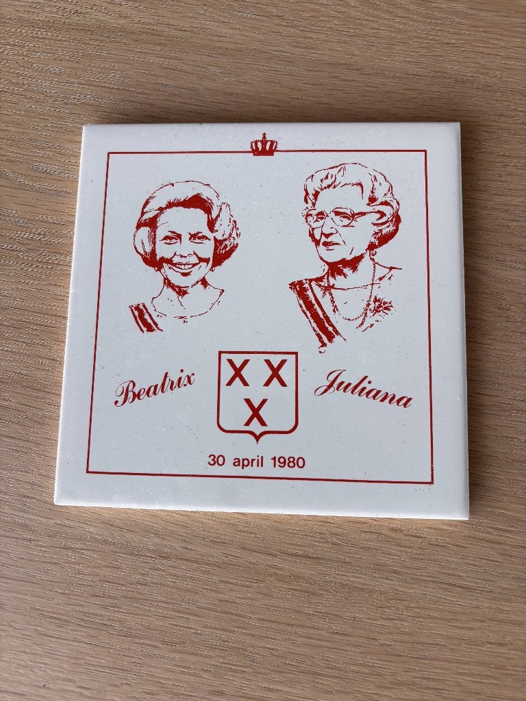 Tegel Beatrix Juliana inhuldiging 30 april 1980, Ophalen of Verzenden, Gebruikt, Nederland, Overige typen