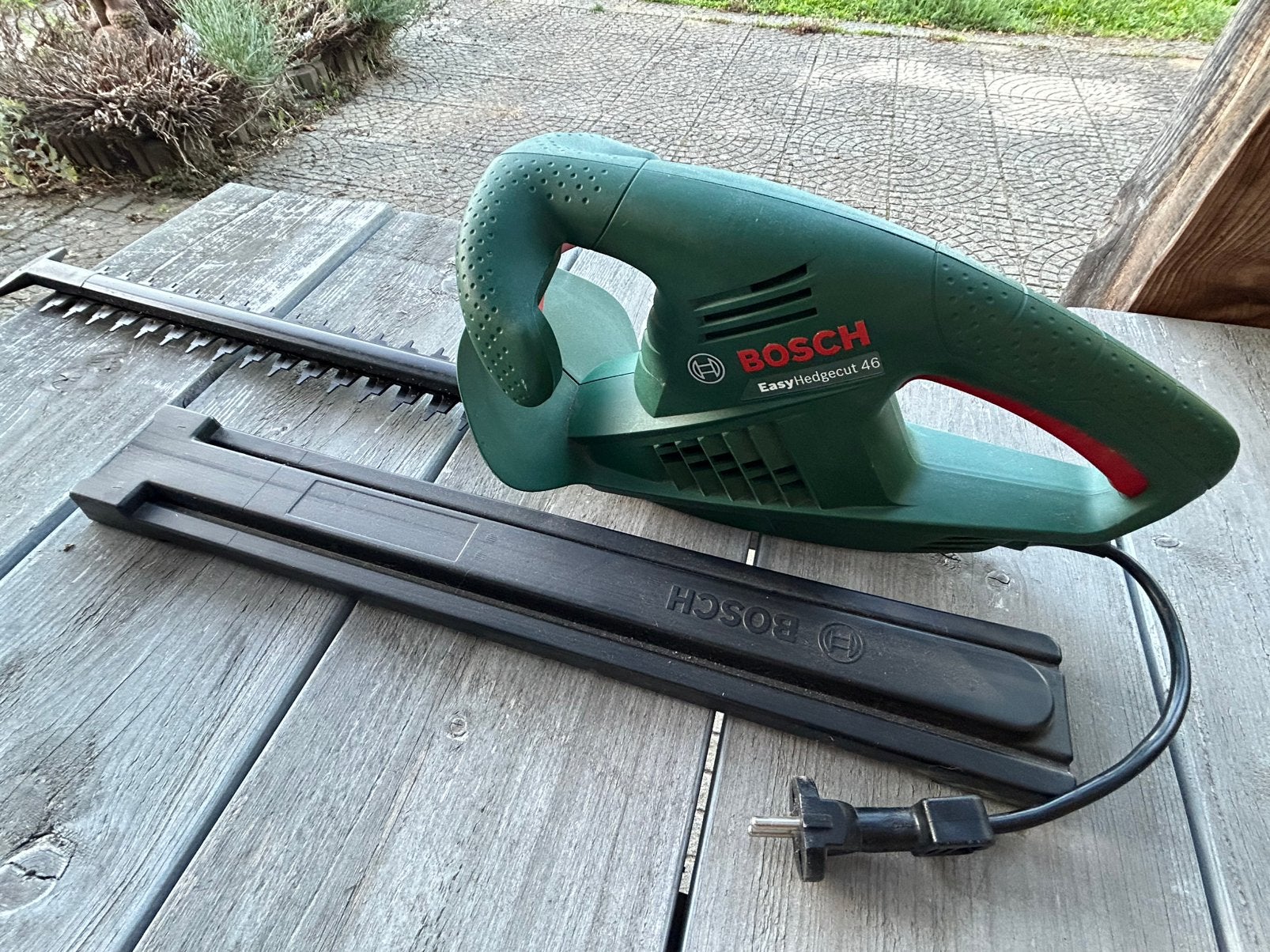 Bosch elektrische heggenschaar easy hedgecut 46, Ophalen, Zo goed als nieuw, Elektrisch