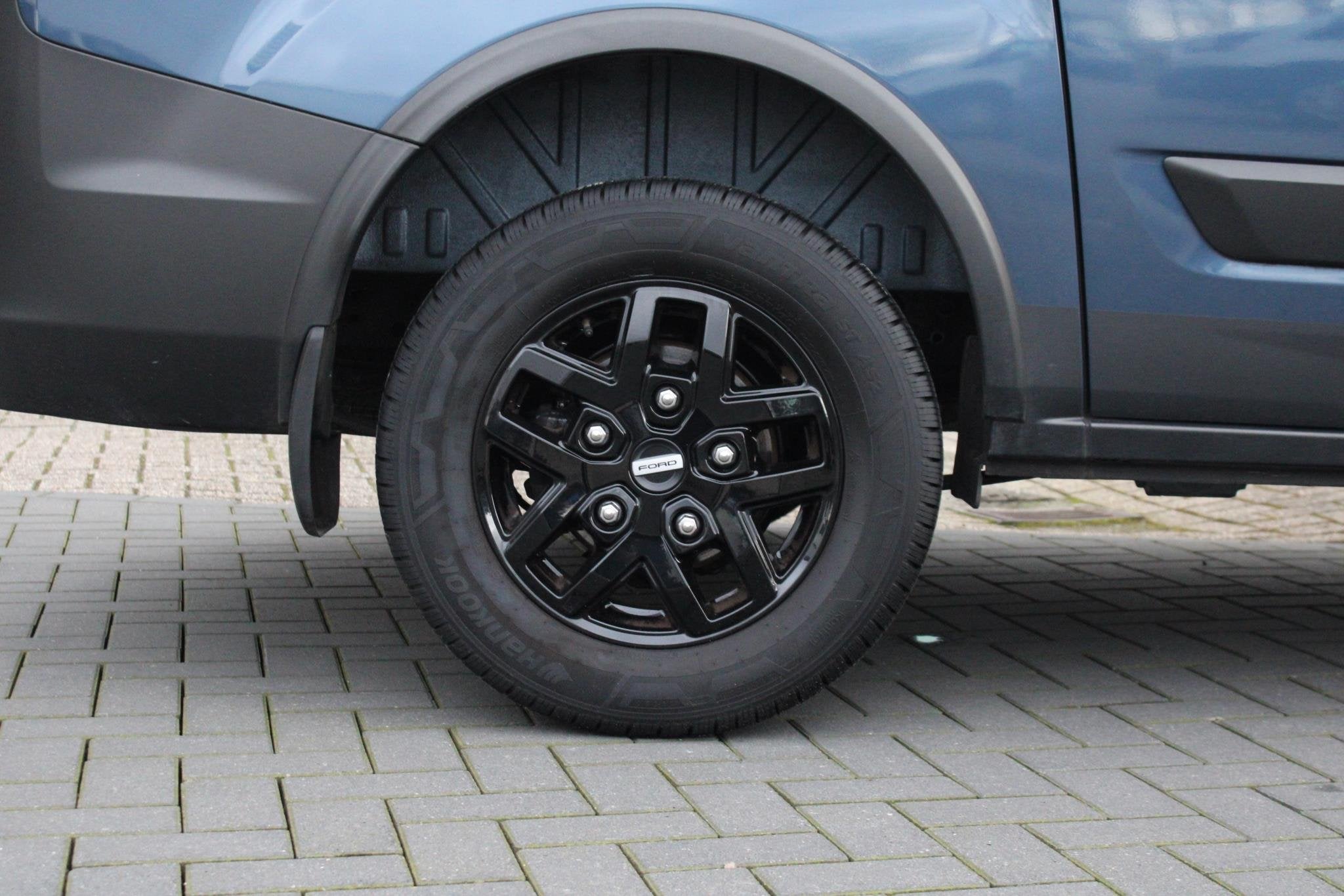 Ford Transit Custom 300 2.0 TDCI L1H1 Trail 130pk | Zuid | V, Auto's, Voorwielaandrijving, Gebruikt, Euro 6, 4 cilinders