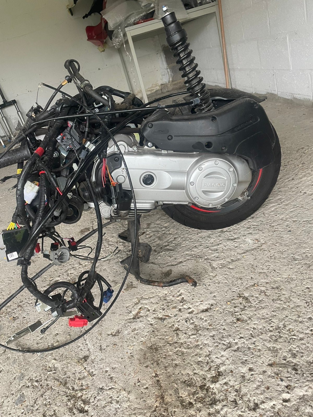 Piaggio zip iget 50cc motorblok 1000km plug and play!!, Ophalen, Zo goed als nieuw, Blok
