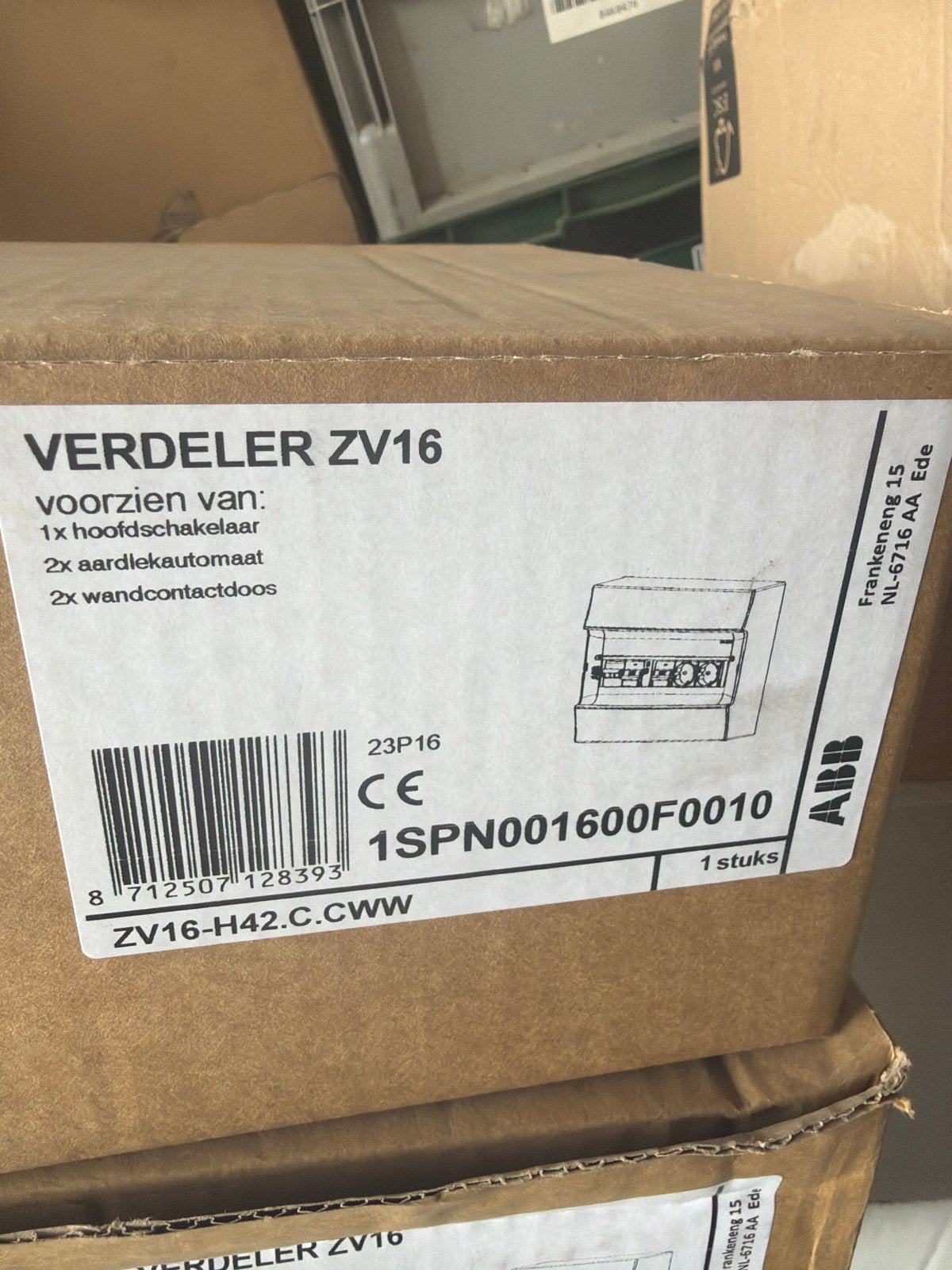 ABB Pv Verdeler ZV16 met hoofdschakelaar en aardlekautomaten, Ophalen of Verzenden, Nieuw, ABB, Groepenkast