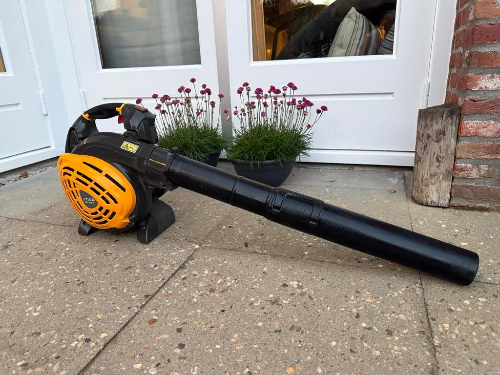 Stiga Bladblazer - SBL 327 V, Ophalen, Benzine, Gebruikt, Handgedragen