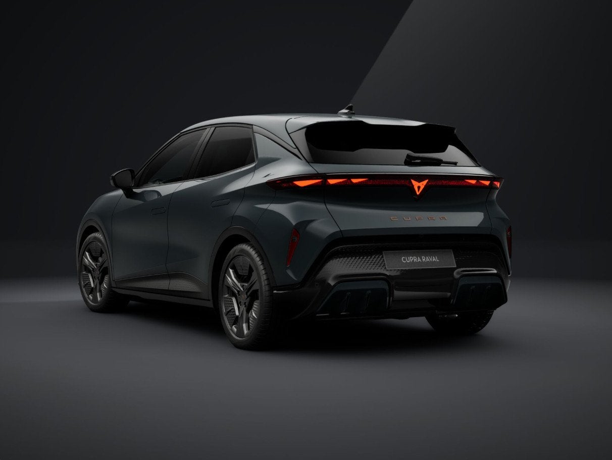 CUPRA Raval Business First Edition 155kW/210pk €439,- priv, Auto's, Cupra, 444 km, Overige modellen, 1535 kg, Alcantara