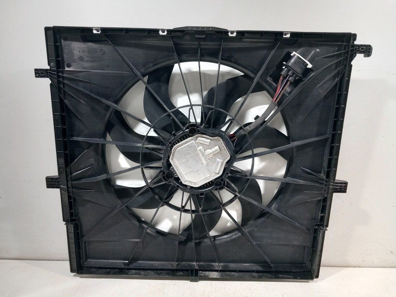 Koelventilator Mercedes-Benz Vito, Onderdelen@venauto.nl, Van der Ven Autorecycling B.V., Gebruikt, Ettenseweg 76, 4706 PB Roosendaal, The Netherlands