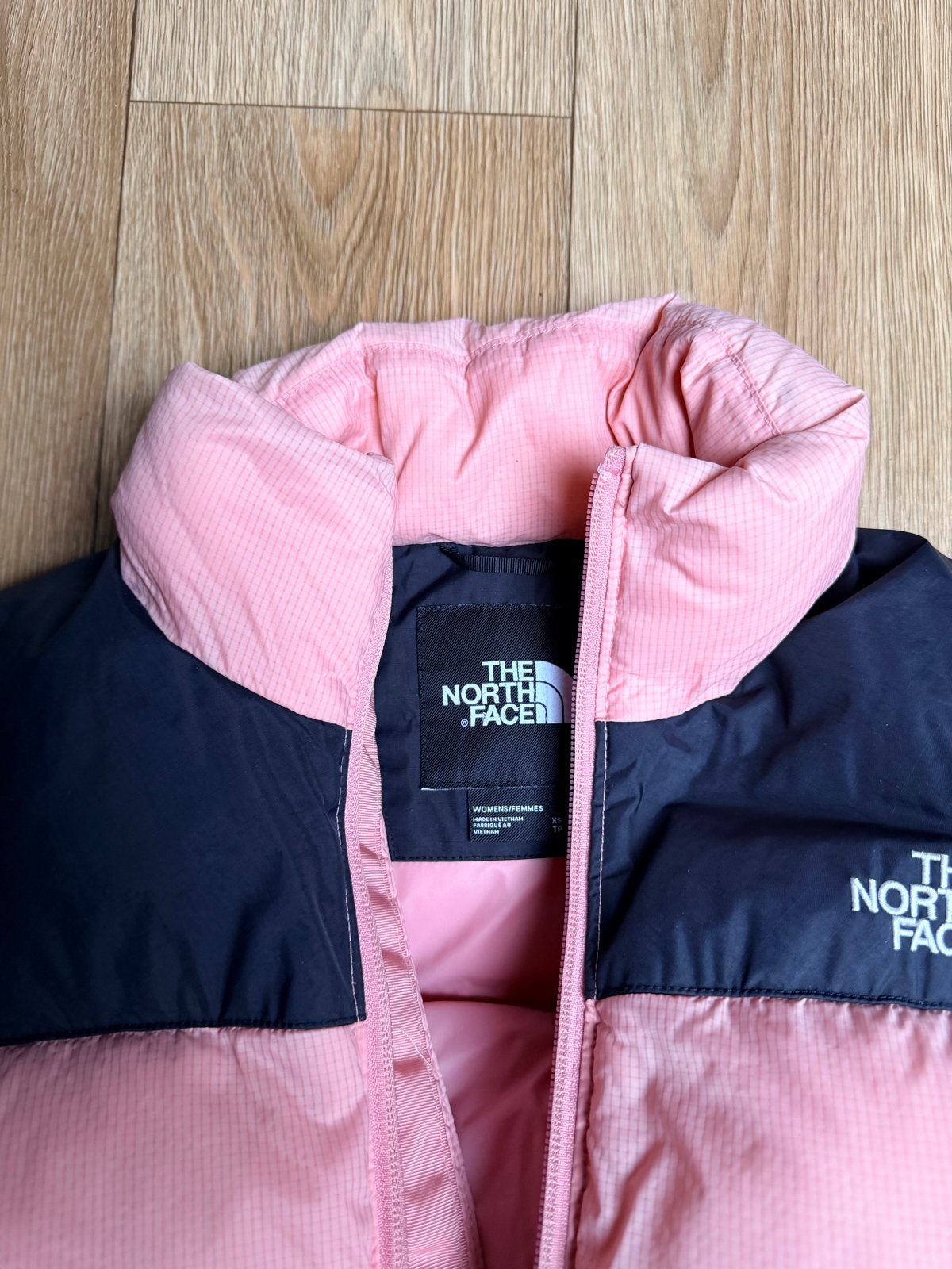 The North Face Puffer Jas Roze/Zwart Maat S, Ophalen of Verzenden, Zo goed als nieuw, Maat 36 (S), Roze
