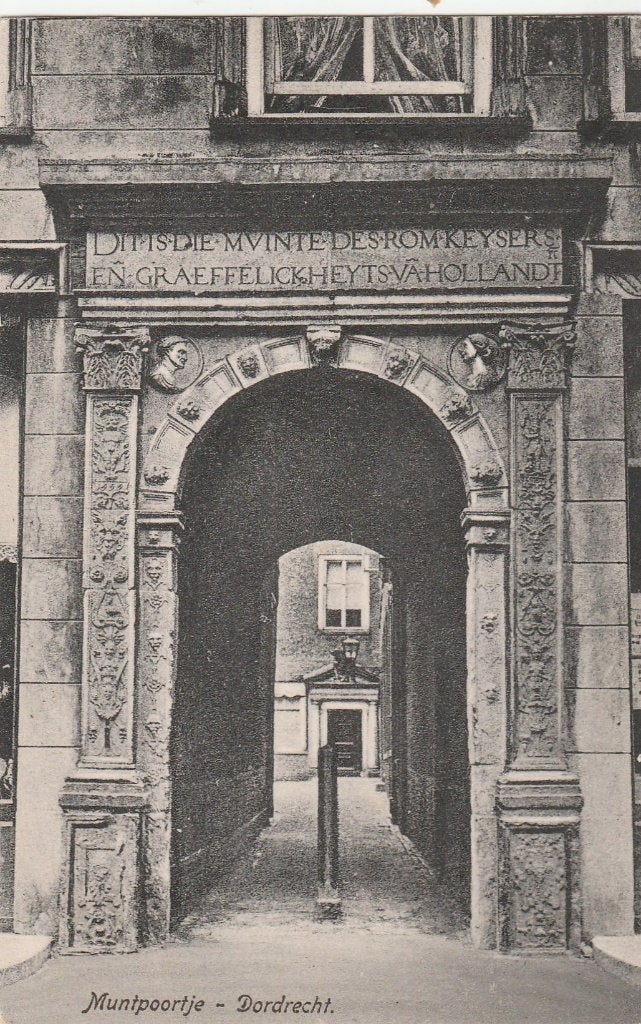 dordrecht- muntpoortje, Ophalen of Verzenden, Voor 1920, Zuid-Holland