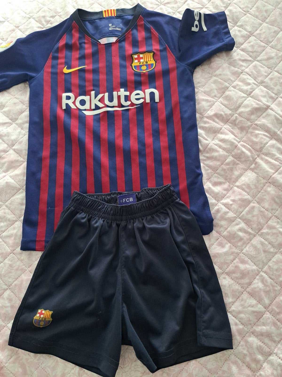 FC Barcelona Thuisshirt & Broekje Set - Maat S (137), Ophalen of Verzenden, Gebruikt, Nike, Jongen