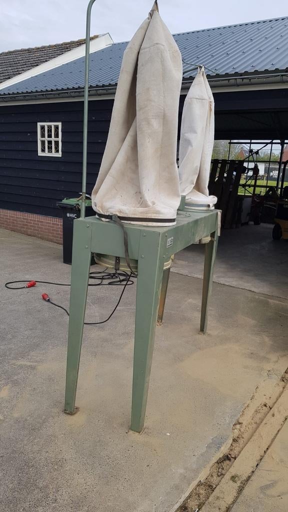 Afzuiger voor zaagsel/mot., Doe-het-zelf en Verbouw, Ophalen, Gebruikt, Afzuiger