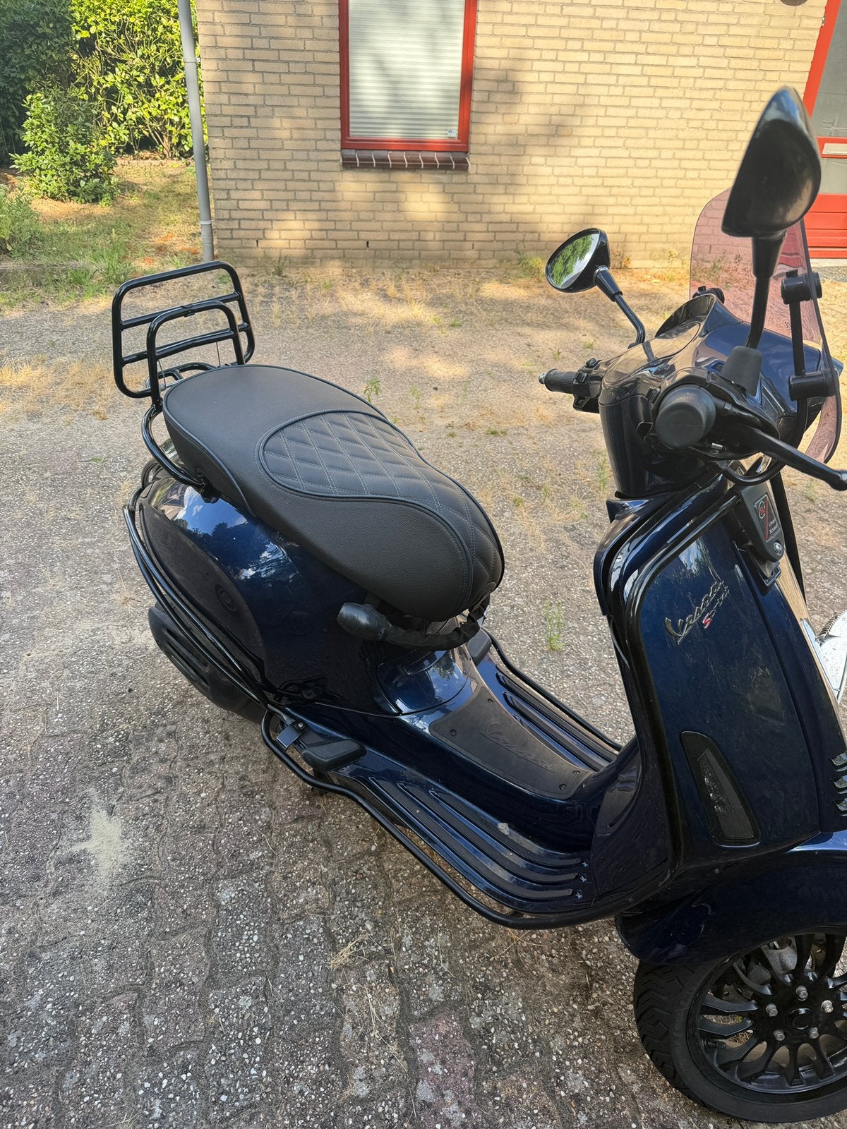 vespa sprint 2018 schade, Fietsen en Brommers, Scooters | Vespa, Ophalen of Verzenden, Zo goed als nieuw, Benzine, Vespa S
