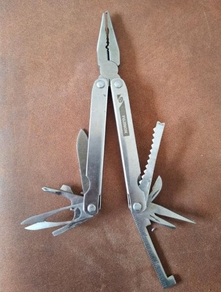 Multitool te koop aangeboden!, Ophalen of Verzenden, Gebruikt