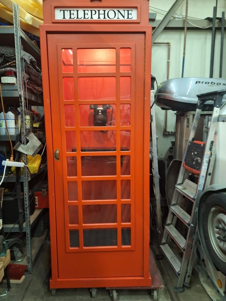Decoratie telefooncel., Ophalen of Verzenden