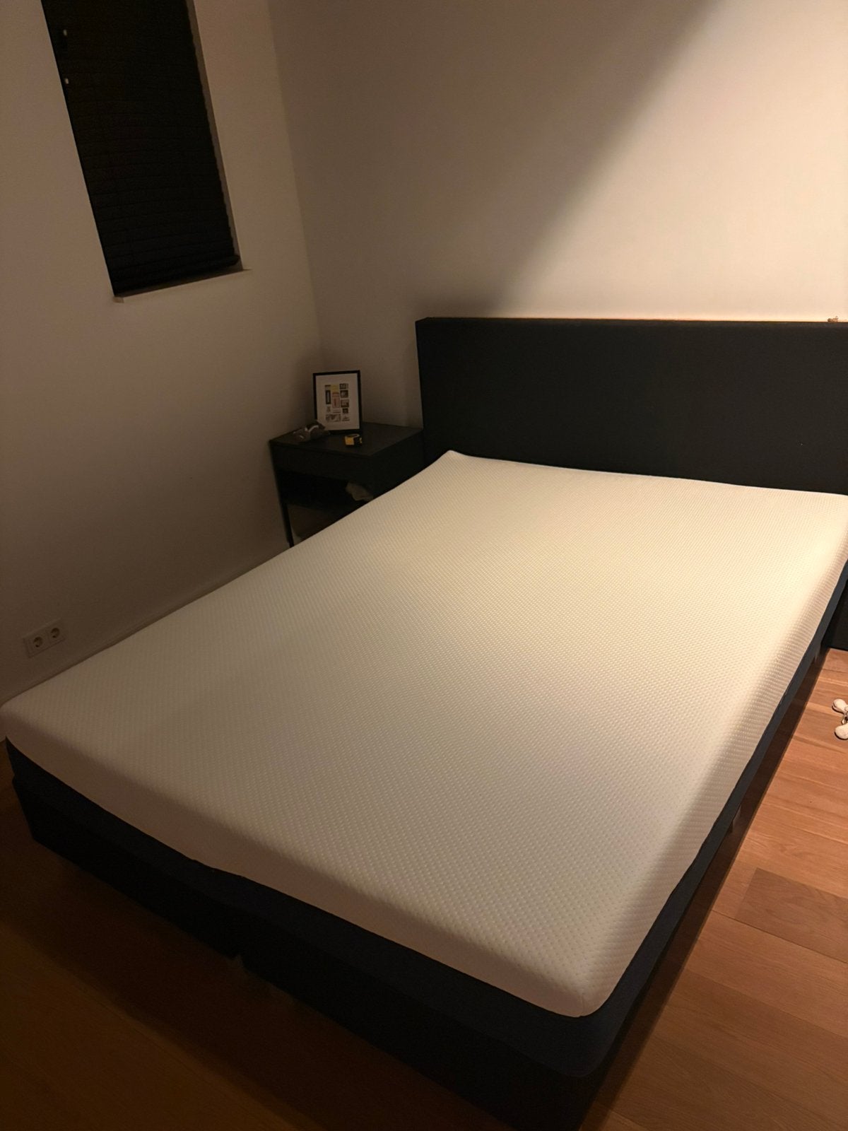 Tweepersoons boxspring van IKEA met MATT sleeps matras