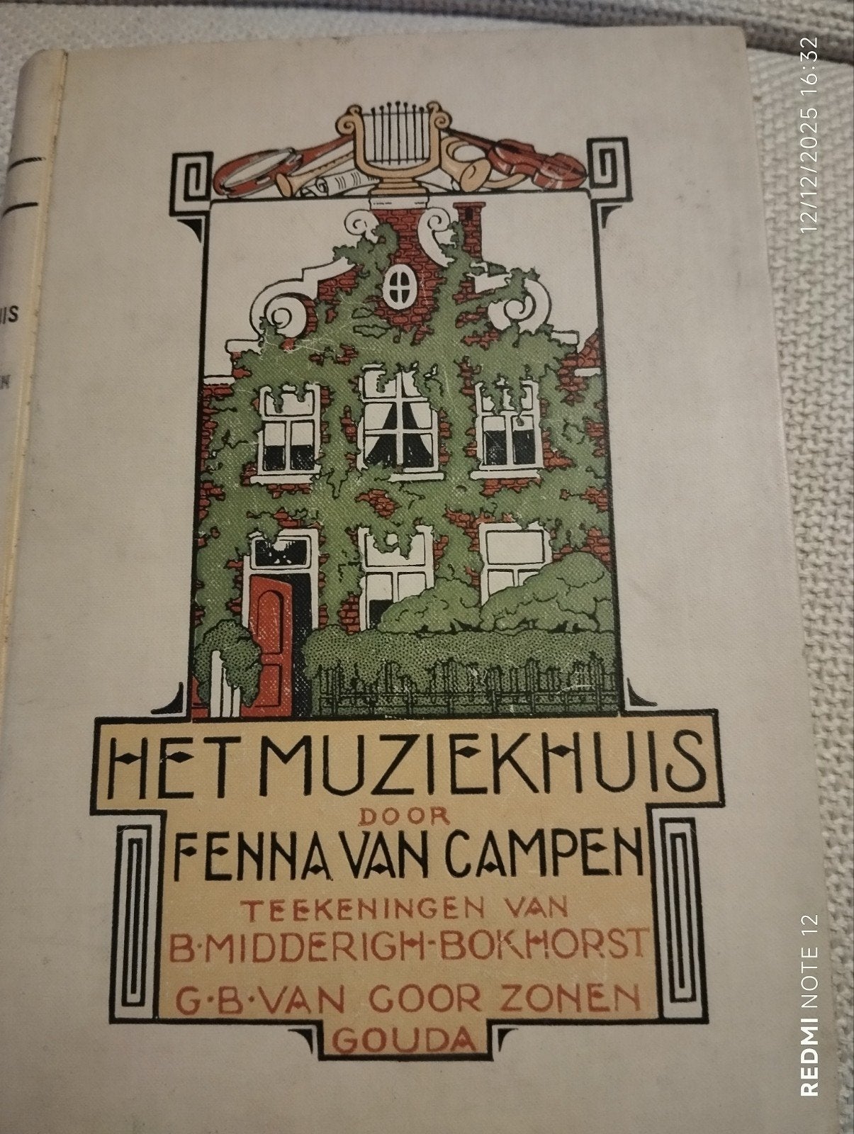 HET MUZIEKHUIS- Fenna van Campen, Ophalen of Verzenden