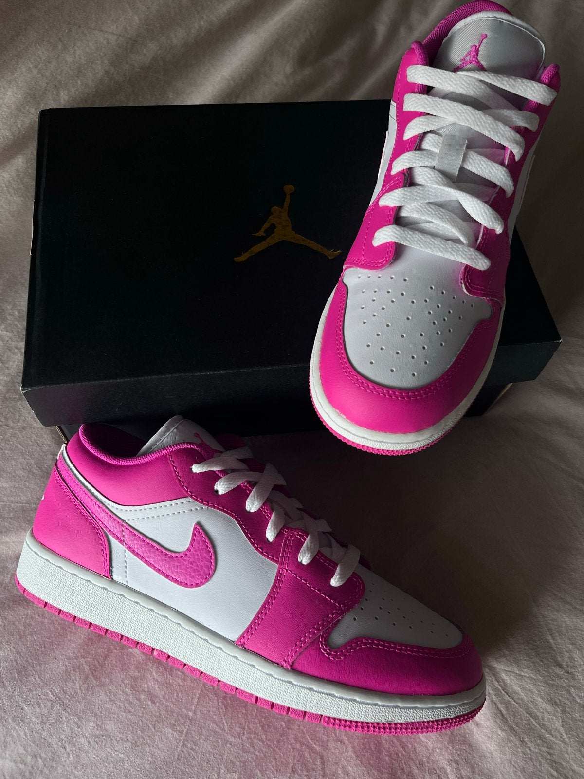 Nike Air Jordan 1 Low - Maat 39, Ophalen of Verzenden, Nieuw, Roze, Sneakers of Gympen