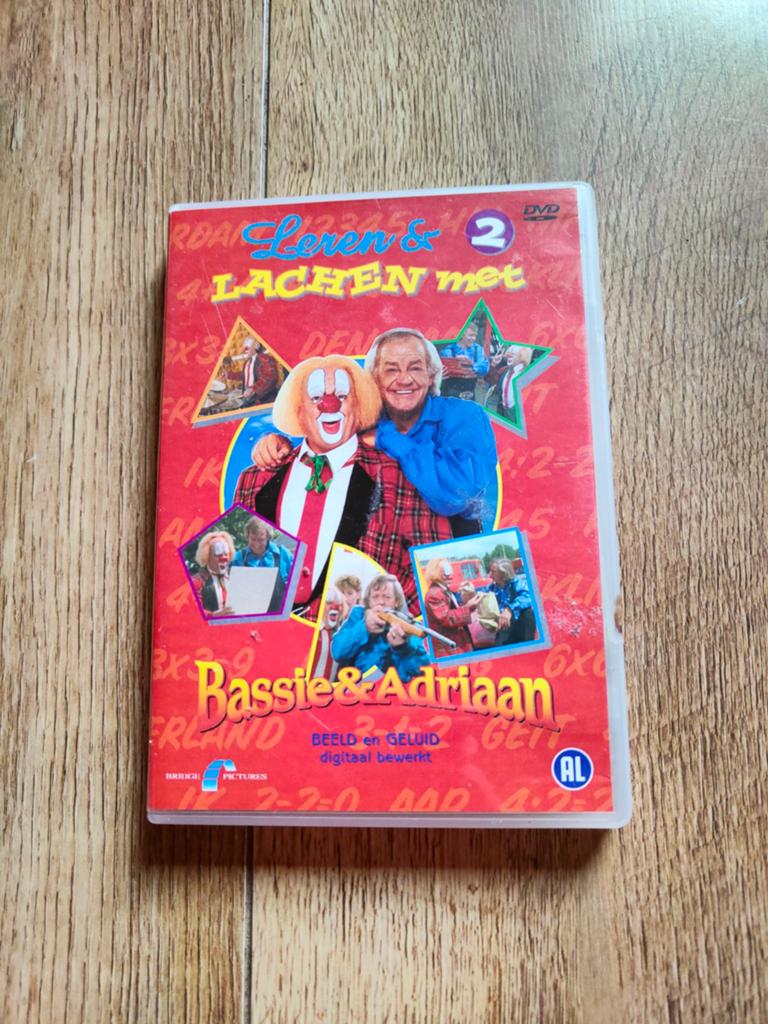 Dvd Leren & Lachen 2 met Bassie en Adriaan, Alle leeftijden, Ophalen of Verzenden, Zo goed als nieuw