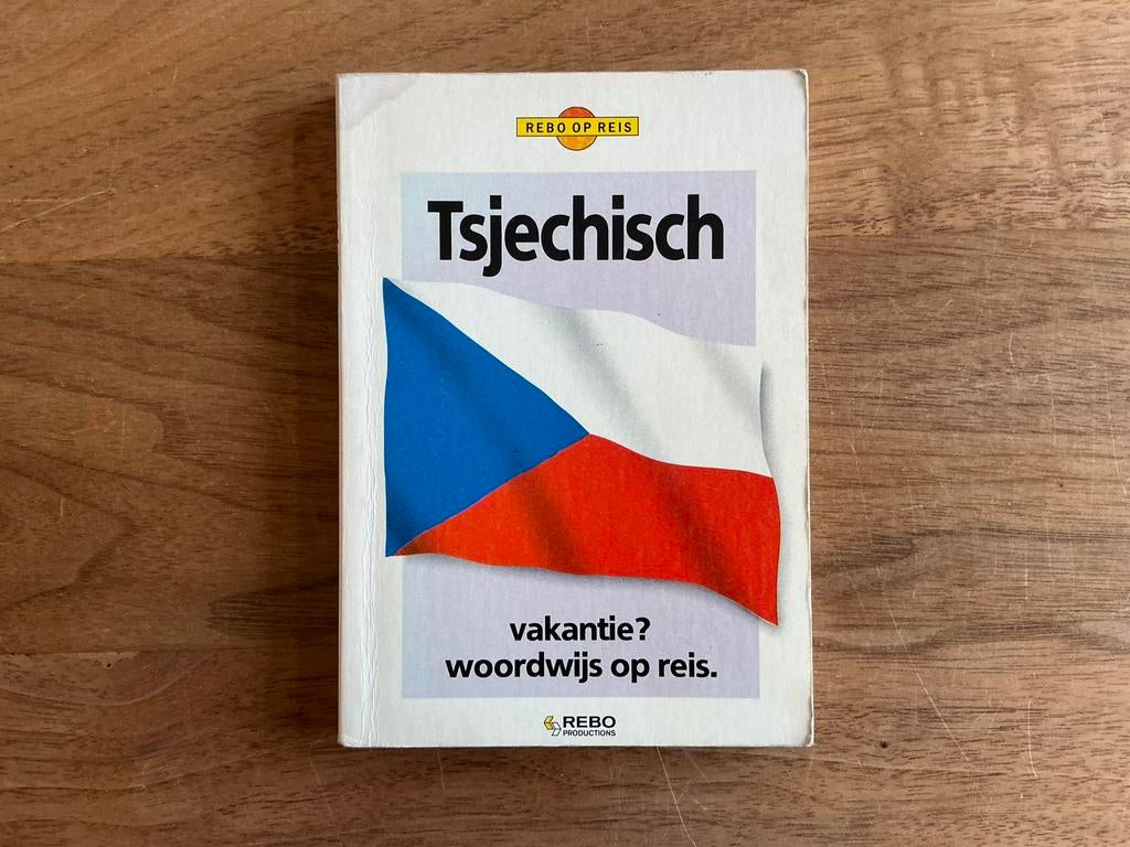 Tsjechisch - woordwijs op reis - zakwoordenboekje, Boeken, Ophalen of Verzenden, Gelezen, Overige uitgevers
