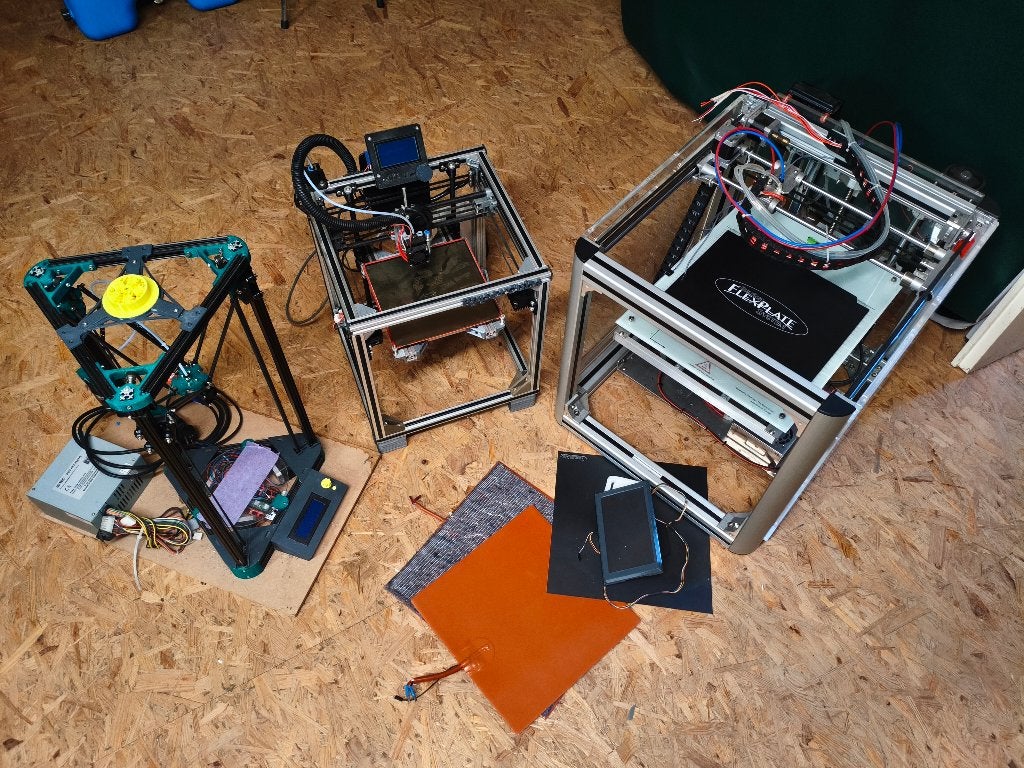 3 x 3d printer, HyperCube, Delta Kossel en Dual Head cooled, Ophalen, Gebruikt, Filament