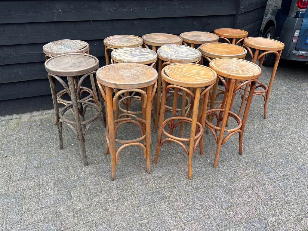 13 thonet barkrukken 80cm hoog, Huis en Inrichting, Ophalen, 60 tot 90 cm, Hout, Gebruikt
