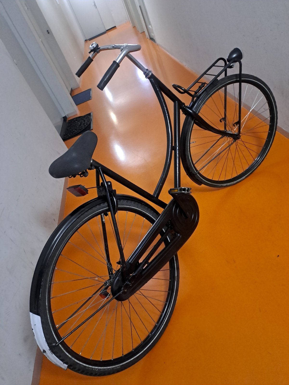 mooie omafiets28 Terugtrap framehoogte 56cm, Fietsen en Brommers, Fietsen | Dames | Omafietsen, 53 tot 56 cm, Ophalen, Zo goed als nieuw