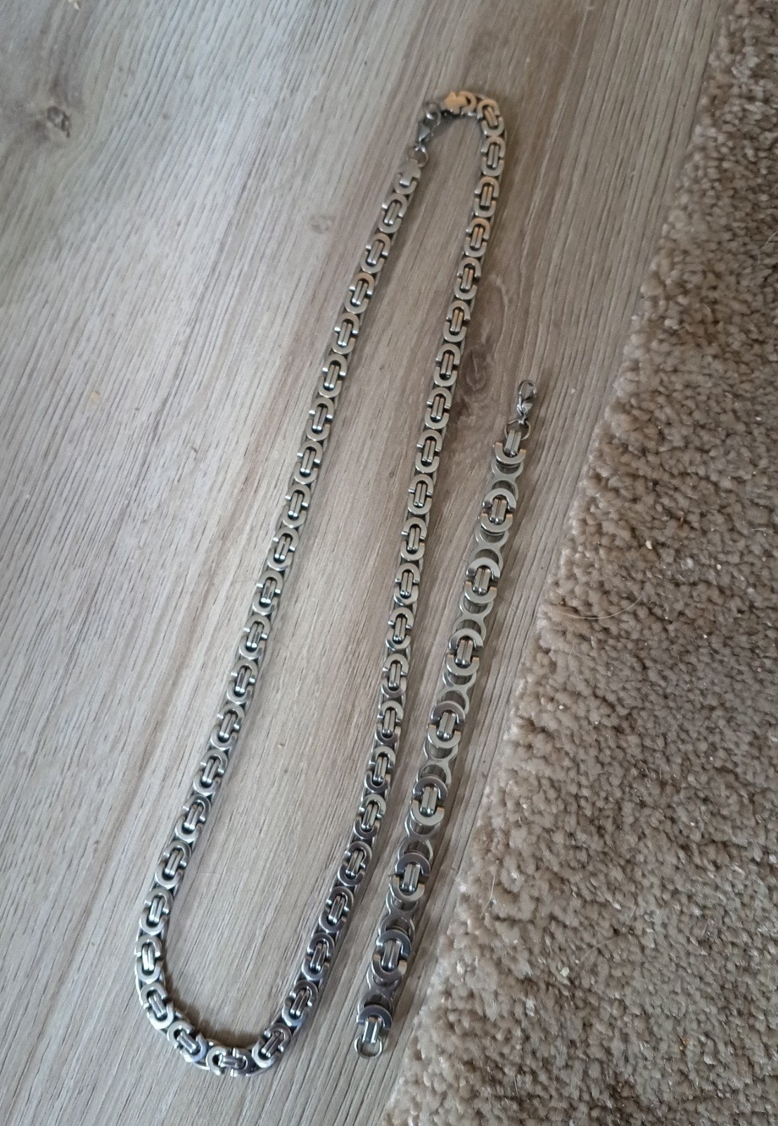 Zilverkleurige Koningsketting en Armband Set - RVS, Ophalen of Verzenden, Zo goed als nieuw, Zilver, Overige materialen