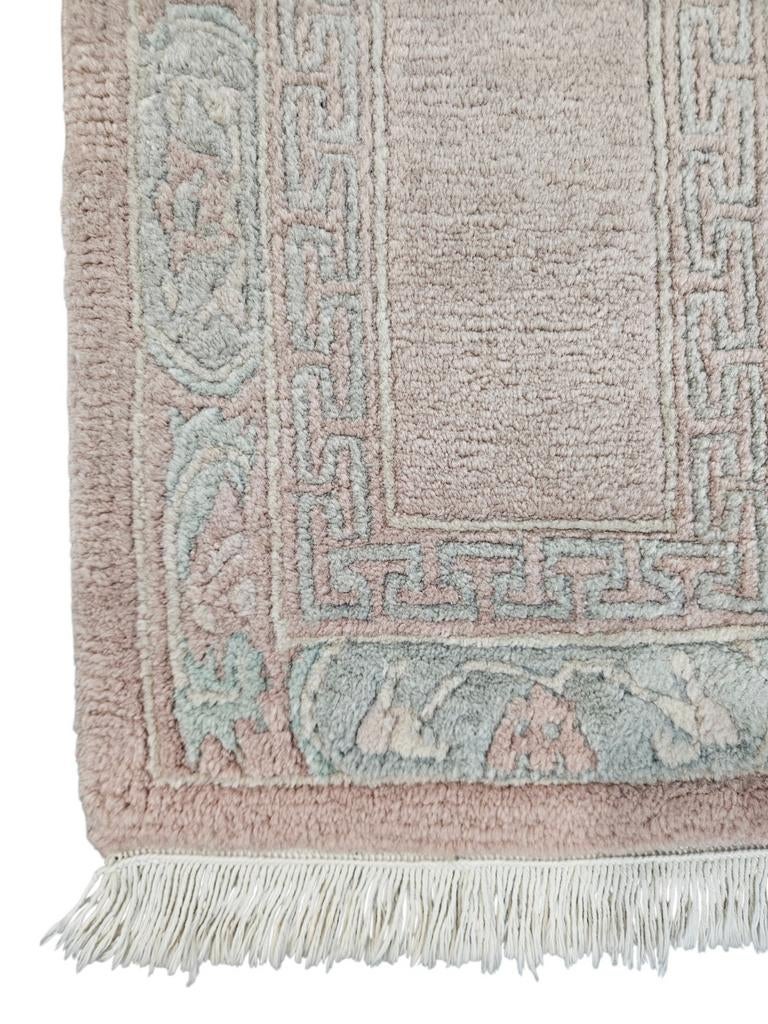 Handgeknoopt oosters wol Nepal tapijt soft pink 43x63cm, Gebruikt, Klassiek, Oosters, Onbekend, Crème
