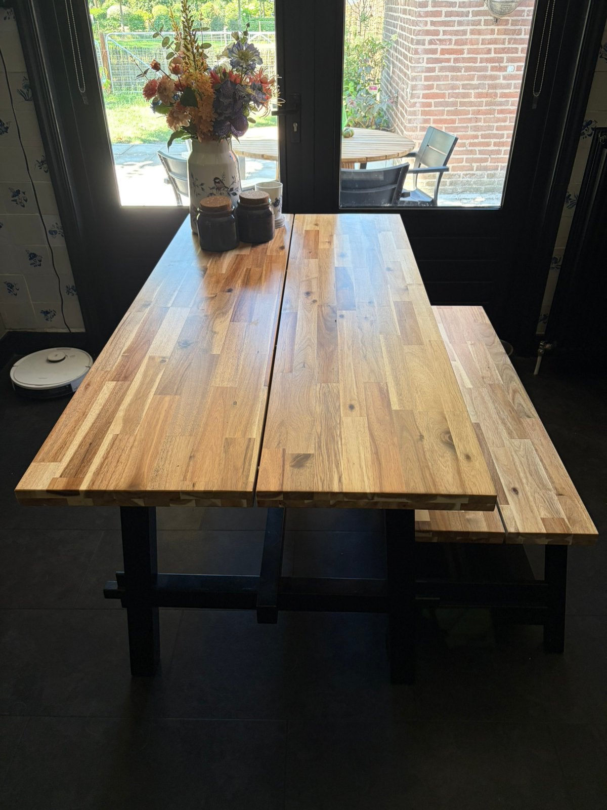 Tafel + bankje, Ophalen, Zo goed als nieuw, Rechthoekig, 150 tot 200 cm