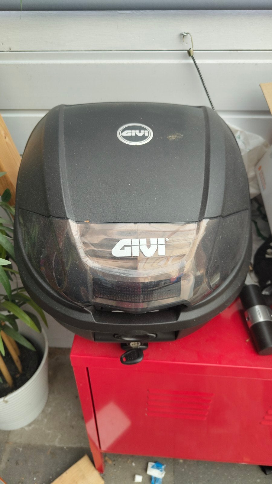 Givi E300 koffer voor op een Honda nc750s, Motoren, Accessoires | Koffers en Tassen, Ophalen