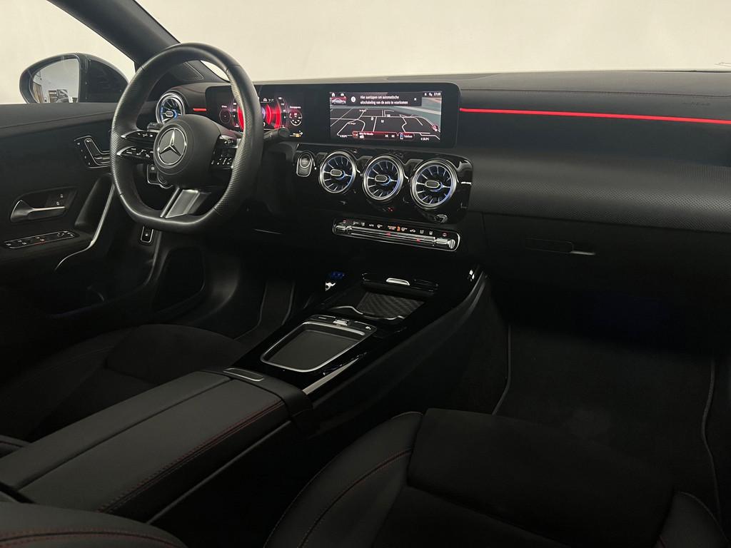 Mercedes-Benz A-klasse 250 e Blackpack 45 S AMG Pano Memory, Auto's, Gebruikt, Zwart, 4 cilinders, Met garantie (alle)
