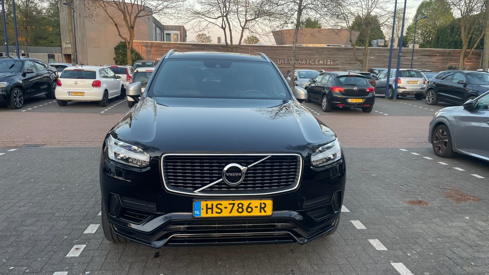 Volvo XC90 2.0 T8 Twin Engine AWD Pi-hy AUT 2015 Zwart, Auto's, 1969 cc, 320 pk, 7 stoelen, Zwart