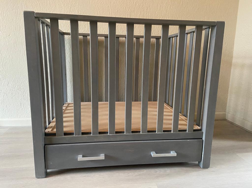 Box Casper met lade - grijs, Kinderen en Baby's, Boxen, Ophalen of Verzenden, Gebruikt, Rechthoekig, In hoogte verstelbaar