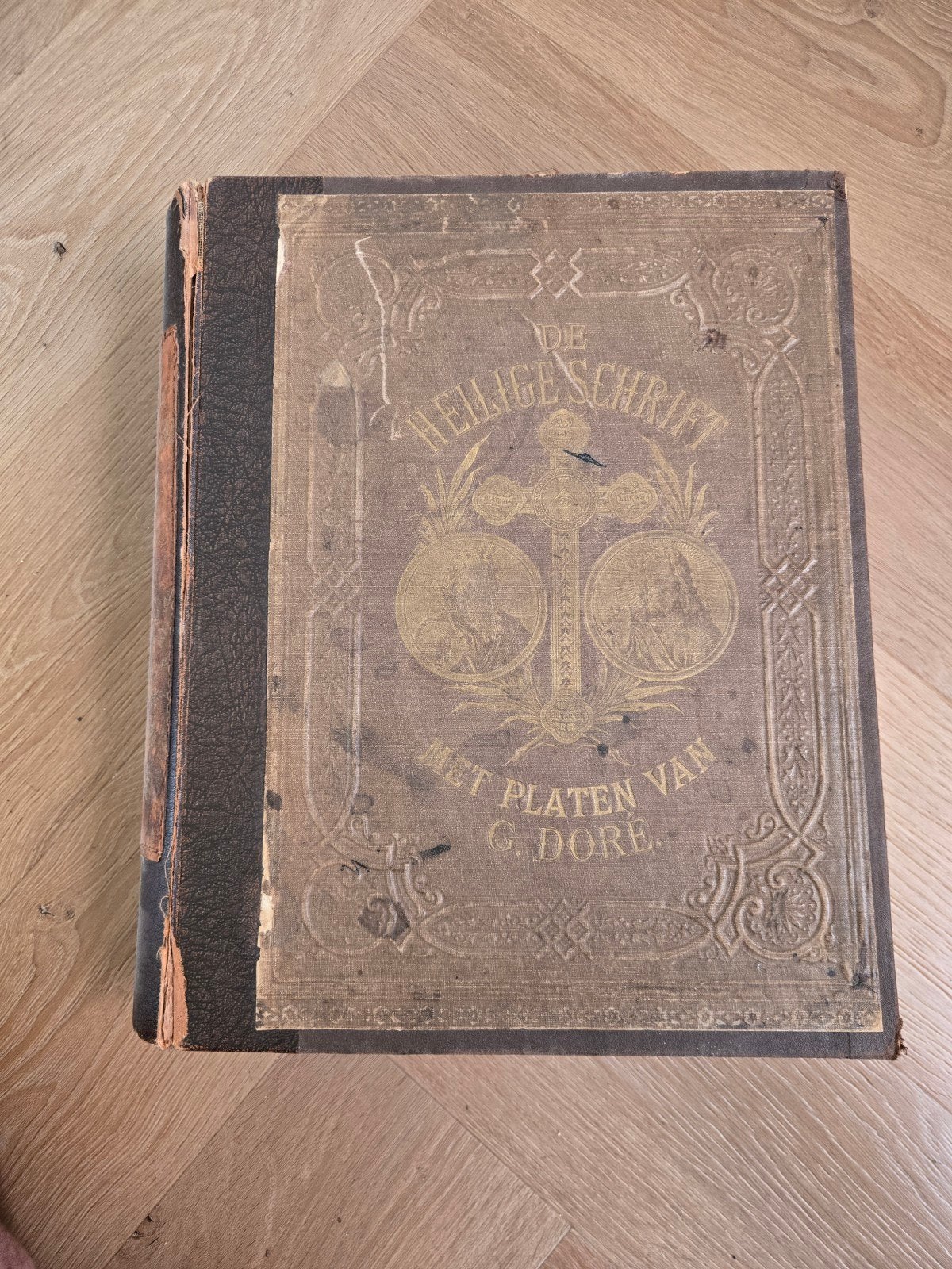 Antieke Bijbel met platen van Gustave Doré (1873), Antiek en Kunst, Antiek | Boeken en Bijbels, Ophalen of Verzenden, Gustave Doré (illustrator)