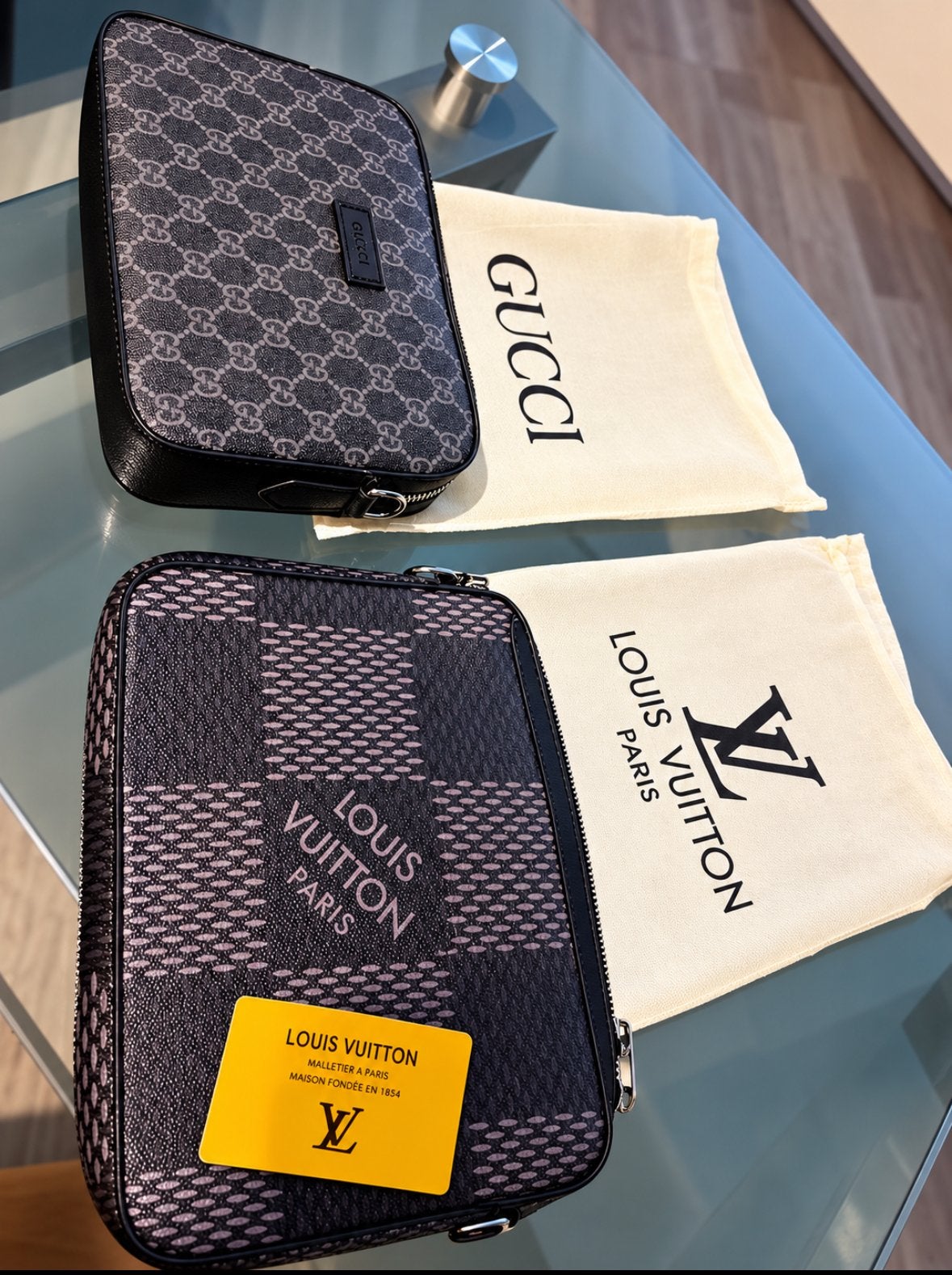 Louis Vuitton & Gucci tasjes - Setprijs!, Ophalen of Verzenden, Zo goed als nieuw, Zwart, Overige typen