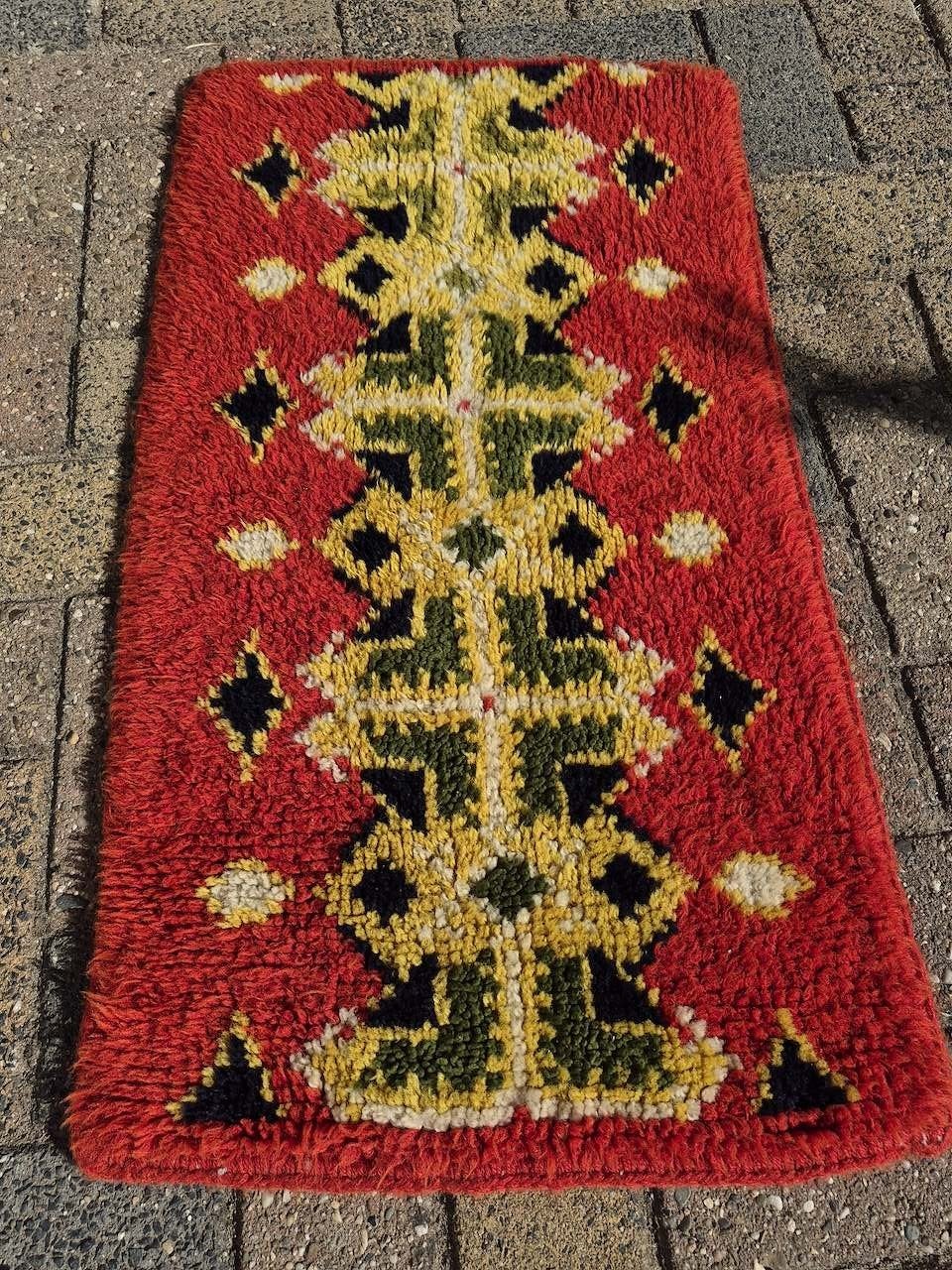 kleed handgeknoopt 83 x 46 cm, Ophalen of Verzenden