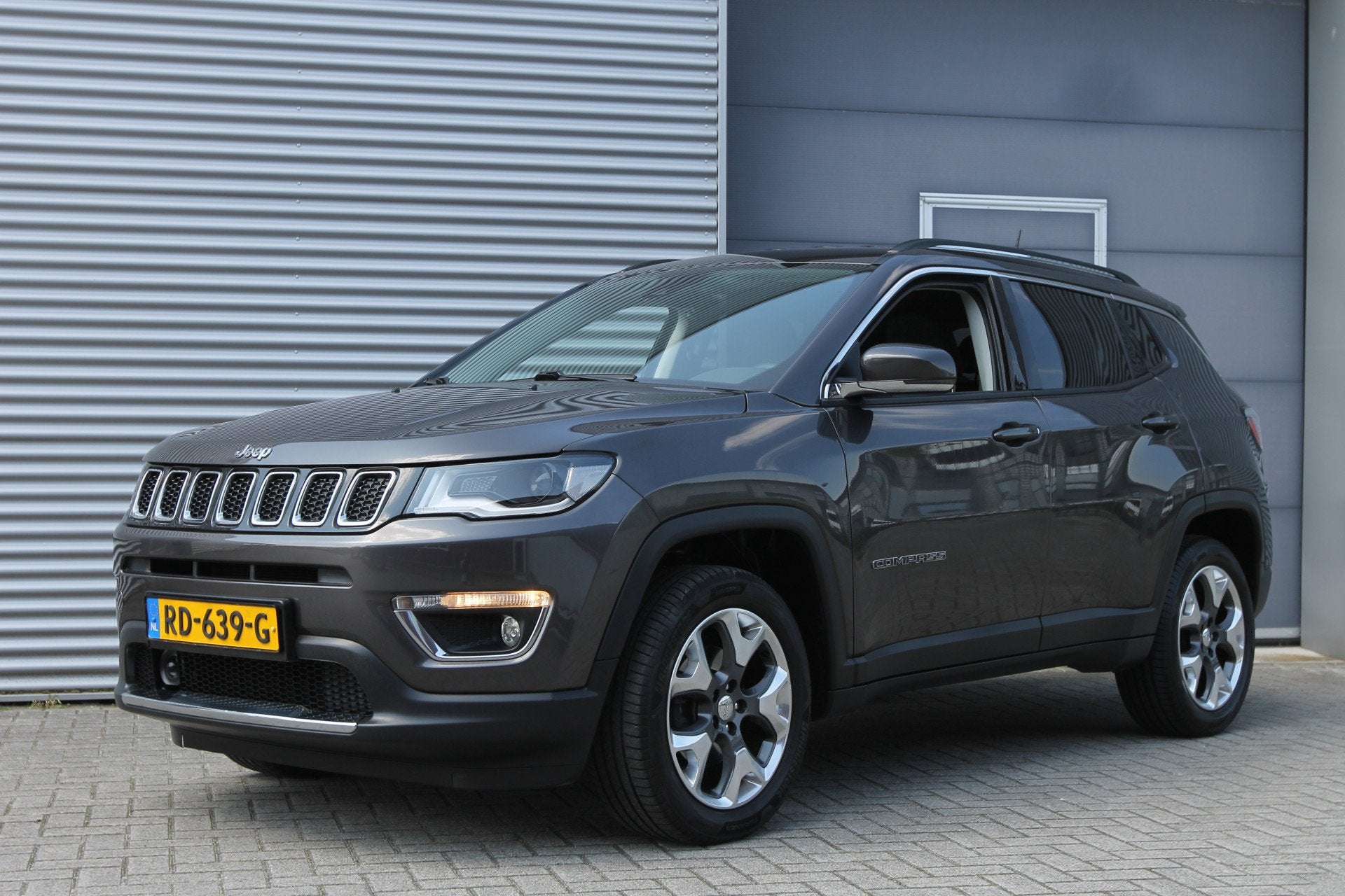 Jeep Compass 1.4 MultiAir Limited 4x4 I Automaat I Navi I 1/, Automaat, Dealer onderhouden, 450 kg, Gebruikt