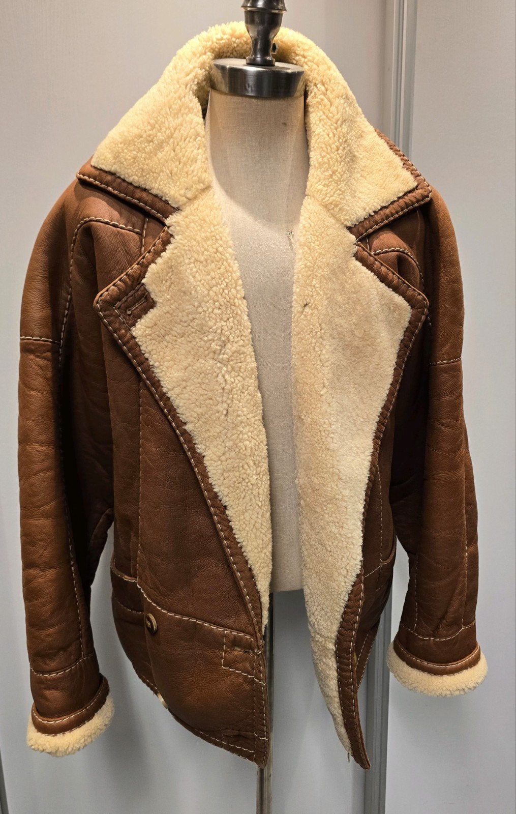 Dames lammy coat - maat L - lamsleer en lamsvacht, Kleding | Dames, Ophalen of Verzenden, Zo goed als nieuw, Maat 42/44 (L), Bruin