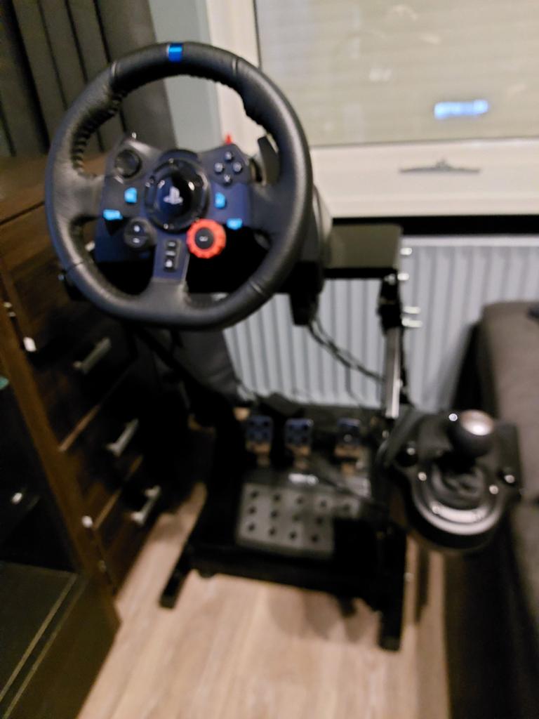 Logitech G29 racestuur met pedalen en schakelpook, standaard, Spelcomputers en Games, Spelcomputers | Sony PlayStation Consoles | Accessoires