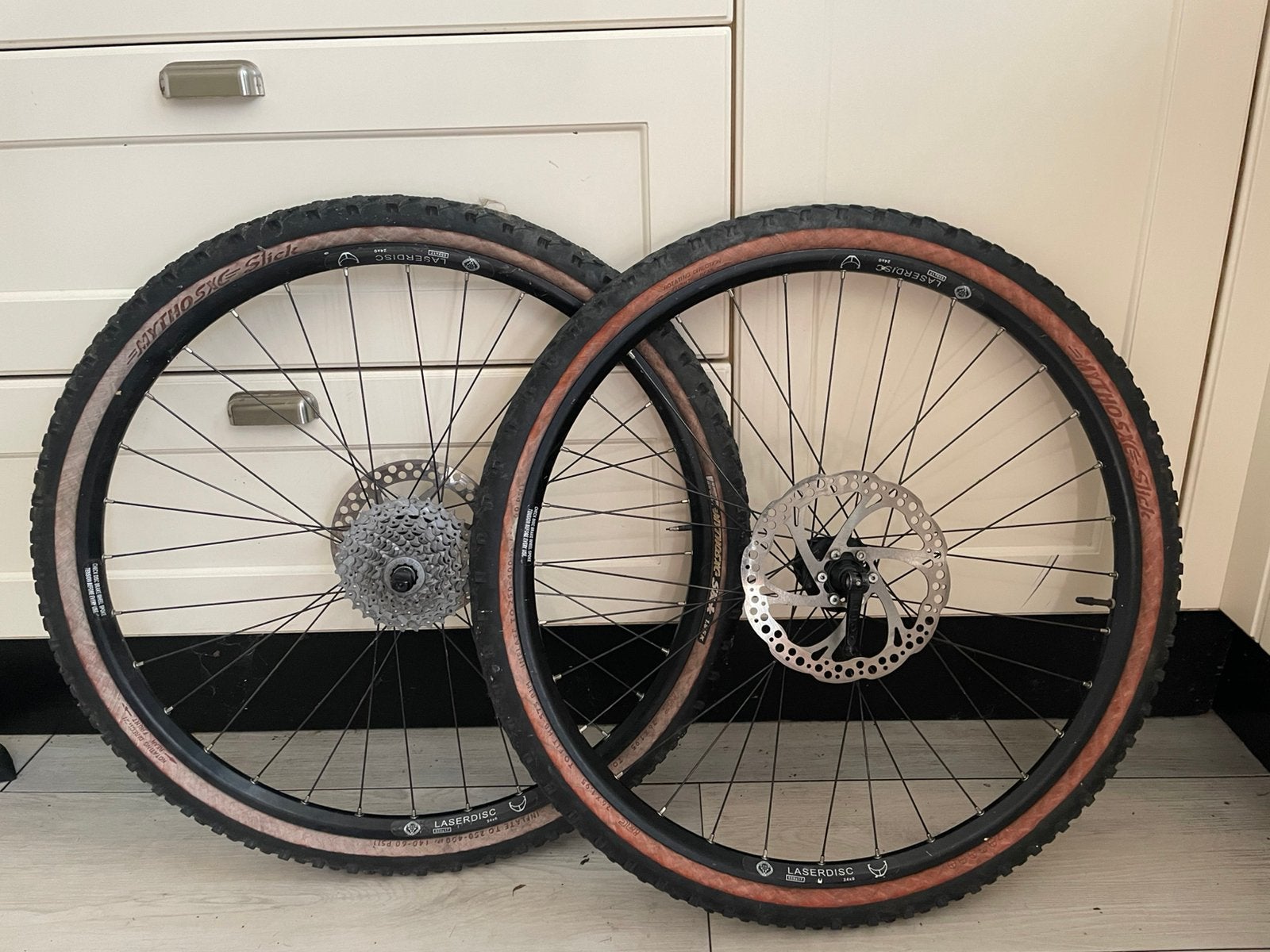 26”Wtb Laserdisc trail, wilderness trail bikes Incl 2x hope, Ophalen of Verzenden, Gebruikt, Mountainbike, Wiel